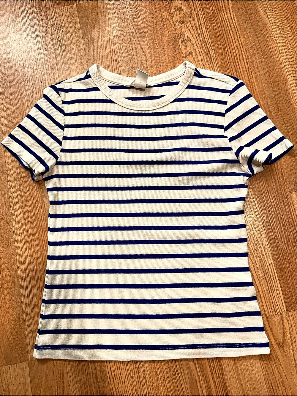H&M Striped Cotton Tee in Cream & Blue Size Medium